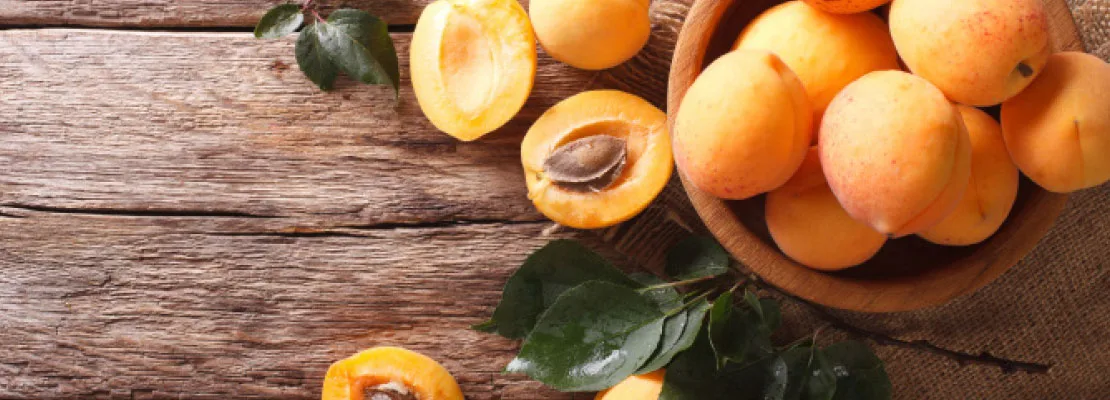 Amigdalina 98% (Bitter apricot; Prunus armeniaca) Amigdalina 98% (Bitter apricot; Prunus armeniaca)